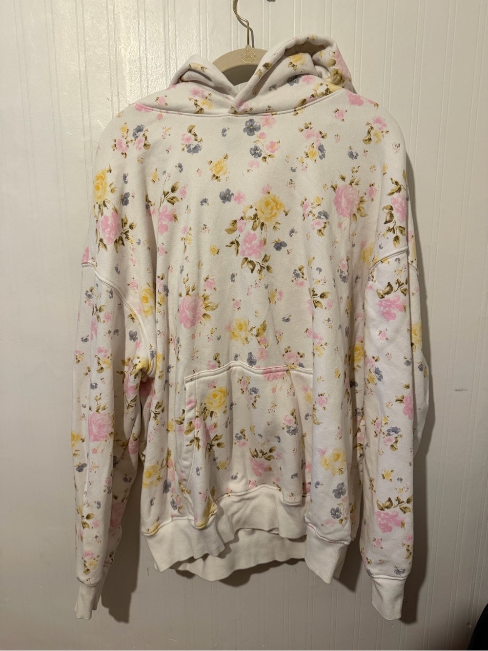 Wild Fable Women’s Floral Hooded Sweatshirt - White with Pink & Yellow Roses XXL